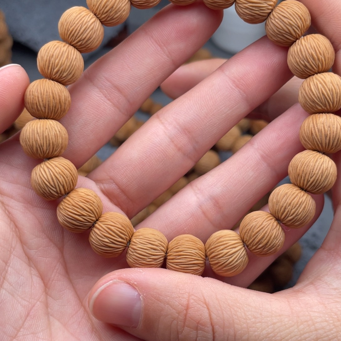 用***8猴头核桃手串金丝12尺寸