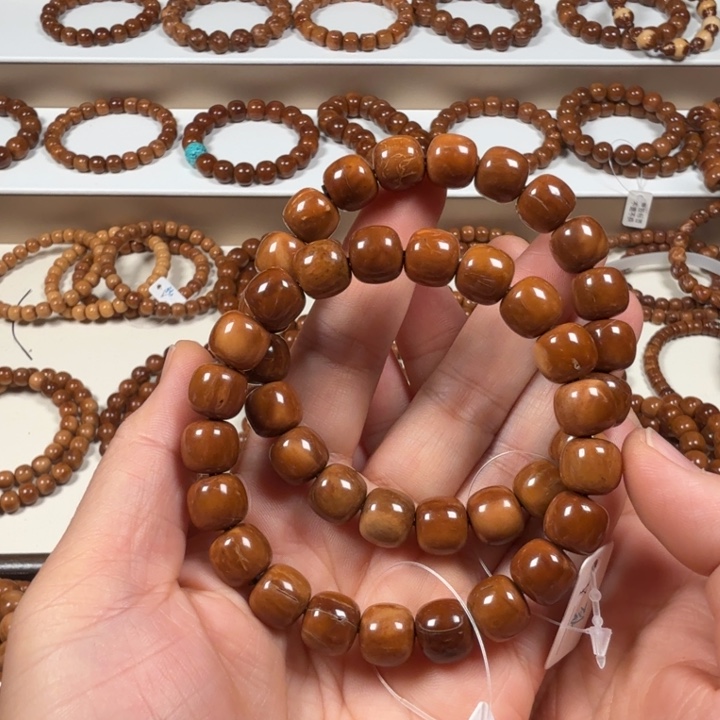 库克手串库克菩提10*11老型珠两条有冰裂纹 不退不换