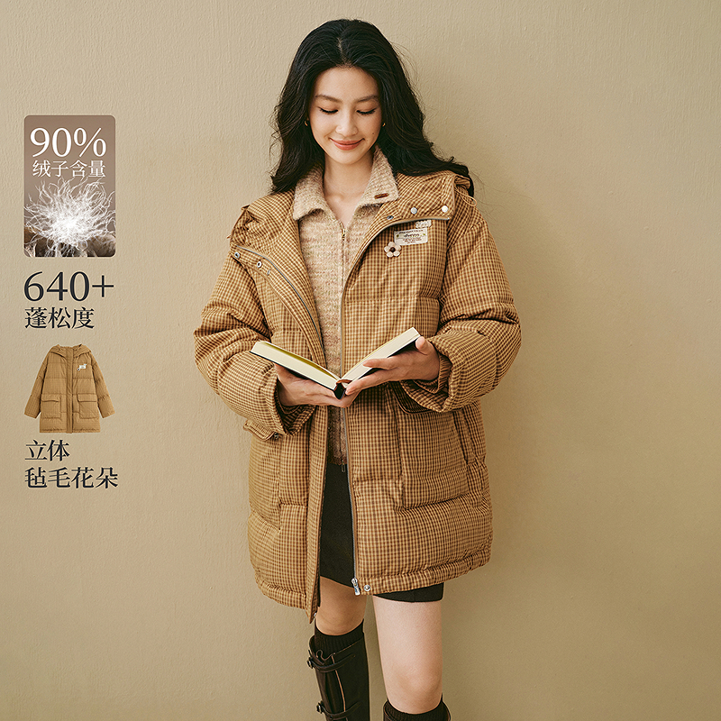 【流光风穿搭】茵曼25冬季格子毡毛花朵刺绣连帽羽绒服宽松保暖外套