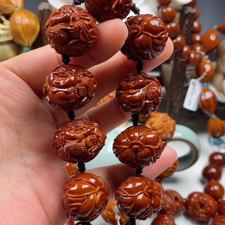 橄榄核吊坠过*回血回血出