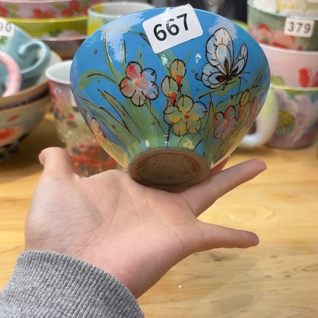 瓷片兔兔嘎嘎嘎好帅