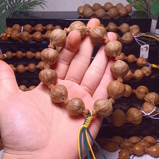 橄榄核手串/手链橄榄核三花铁核鸡血红蜜桃臀手串2.0