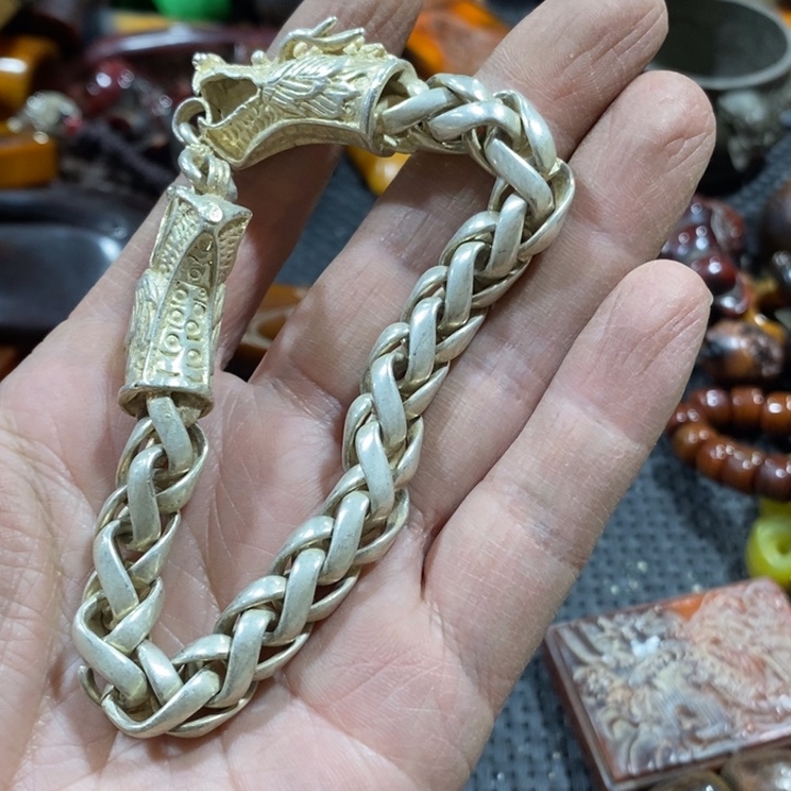 滴血莲花菩提吊坠