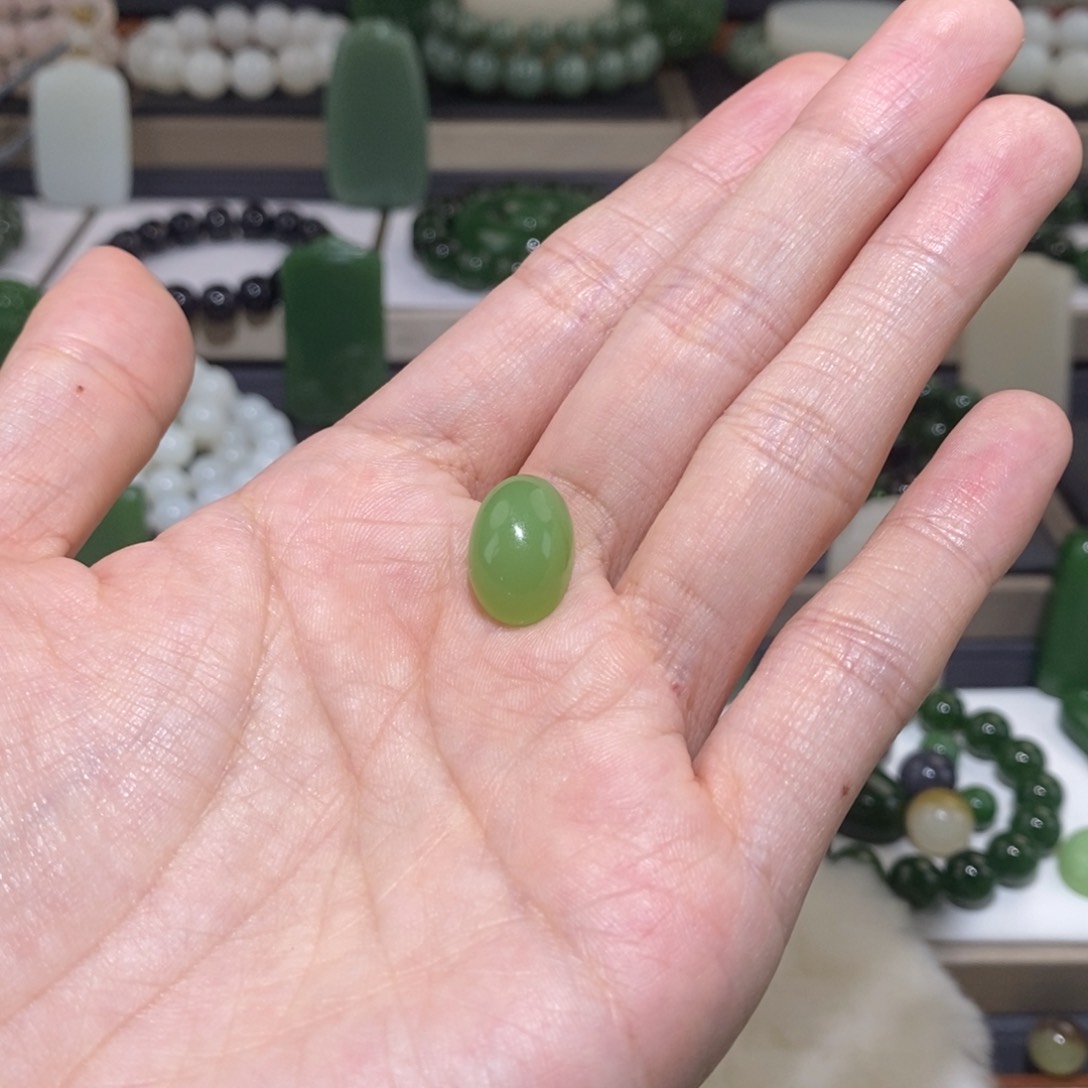 和田玉蛋面未镶嵌浩*美卡17翠青蛋面