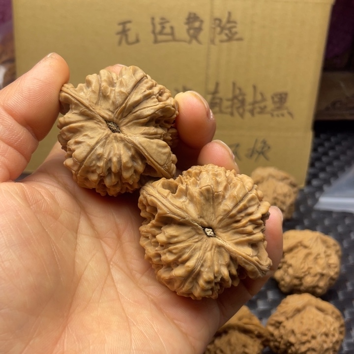 帮***档吊坠文玩核桃官帽