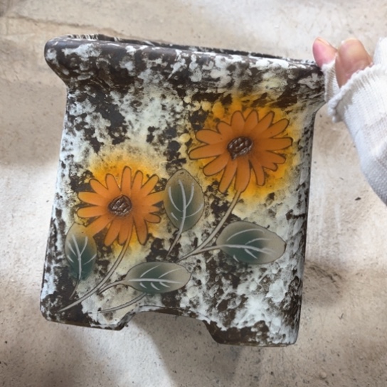 罐默认微瑕，有孔编号15-309