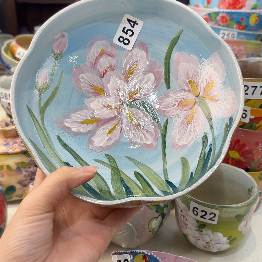 瓷片兔兔好可爱呀