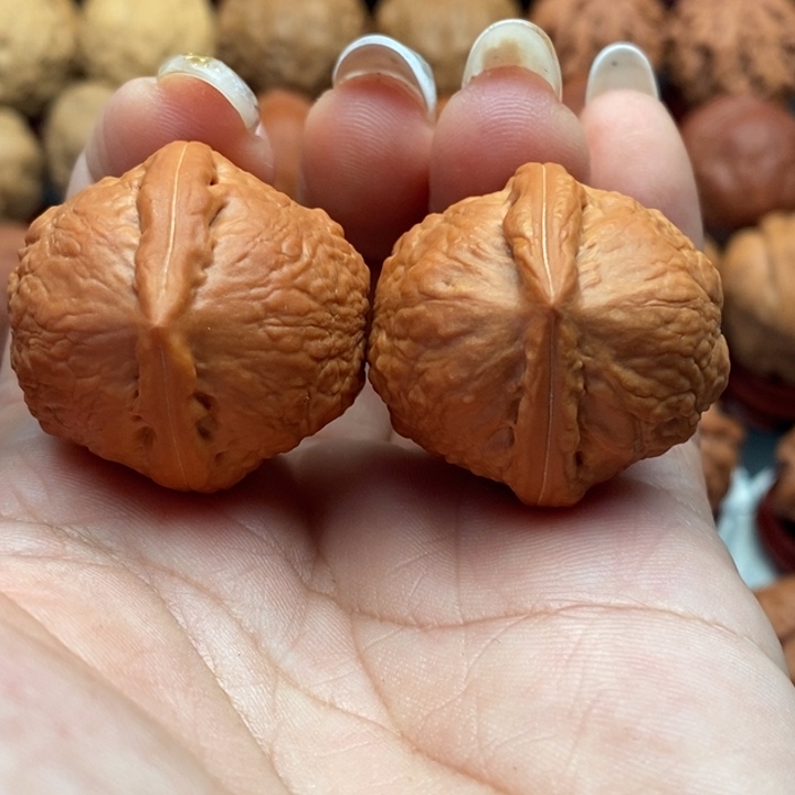 核桃精品文玩核桃手捻孔雀石