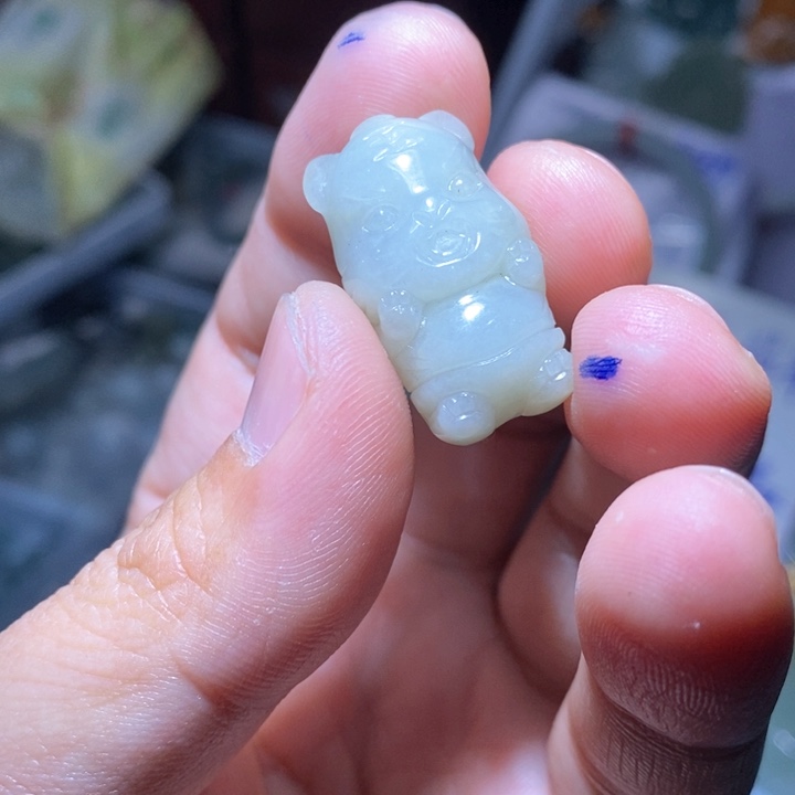 翡翠吊坠(赠链)未镶嵌老虎