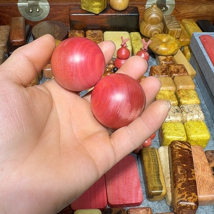 翔***踏成套家具紫檀木类粉象