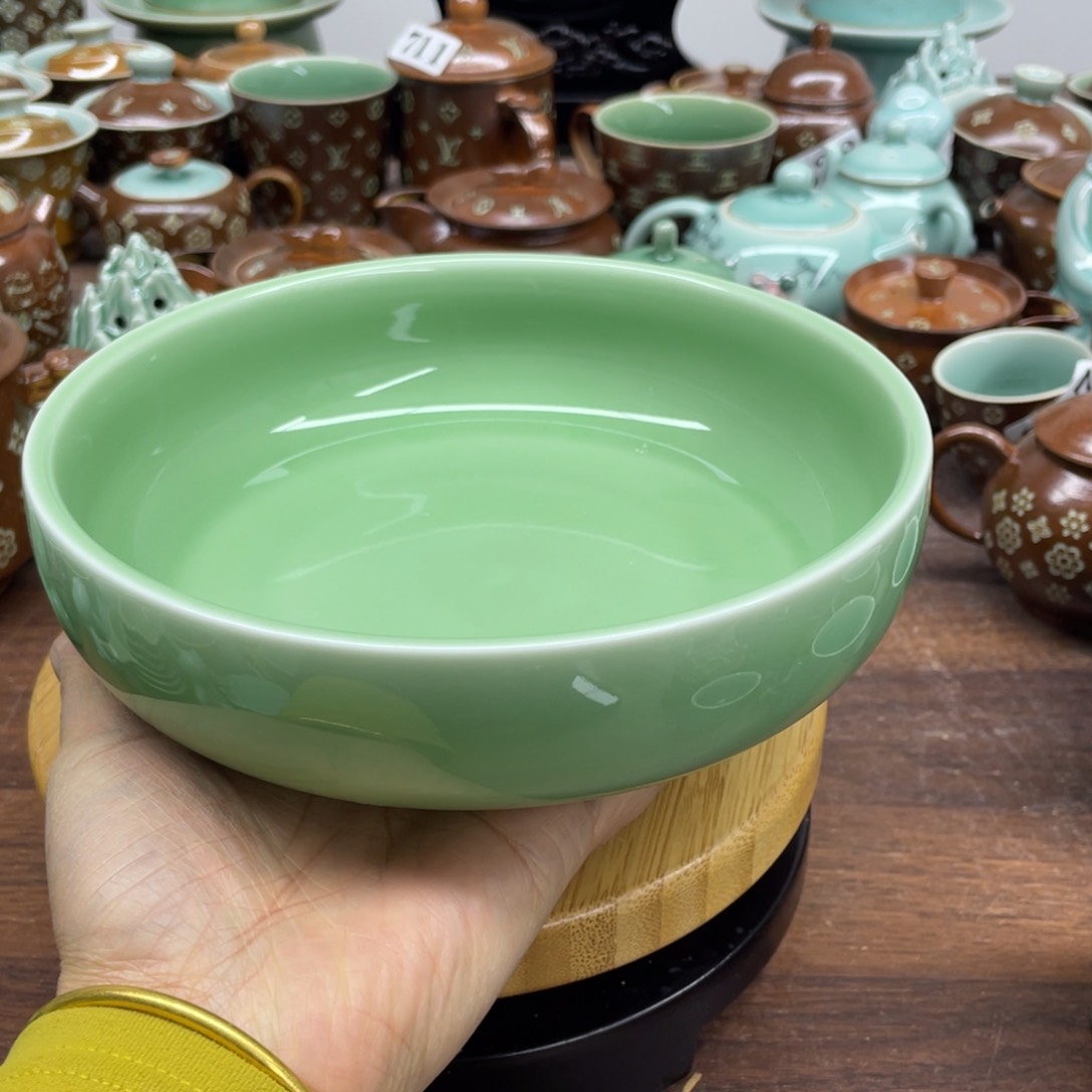 特价福利18.2*5.5厘米青瓷