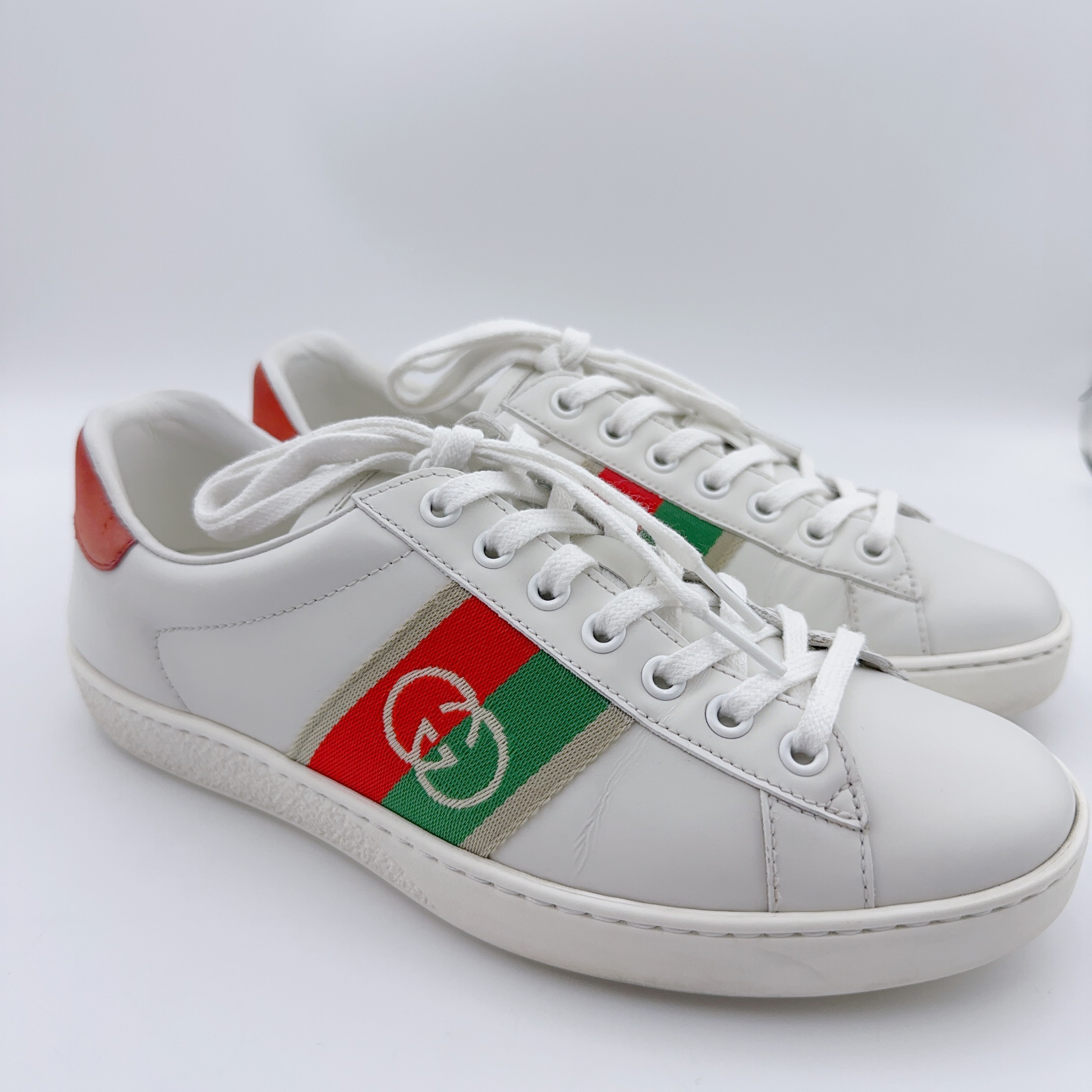 95新 GUCCI/古驰 38.5码/白色双G小白鞋/01045