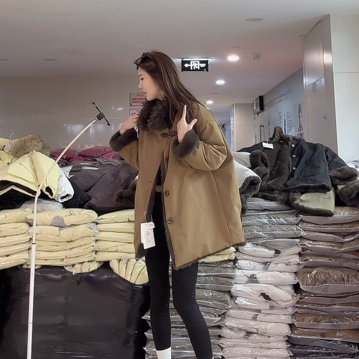 【柒汐】推荐冬季韩版加厚拼接外套25258