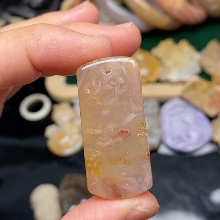 硅化珊瑚（珊瑚玉）手镯未镶嵌