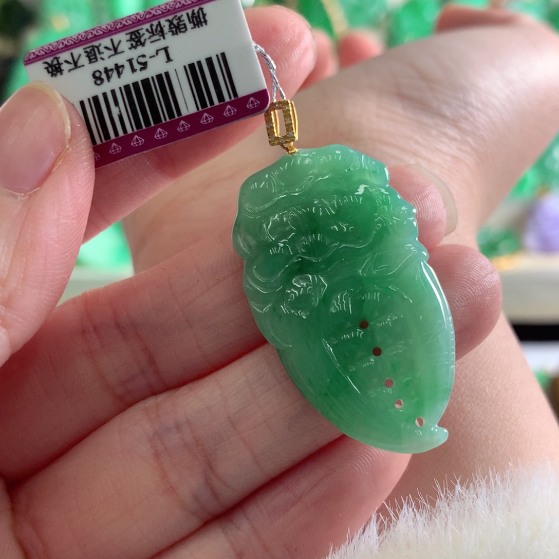翡翠吊坠(不含链)18K金镶嵌