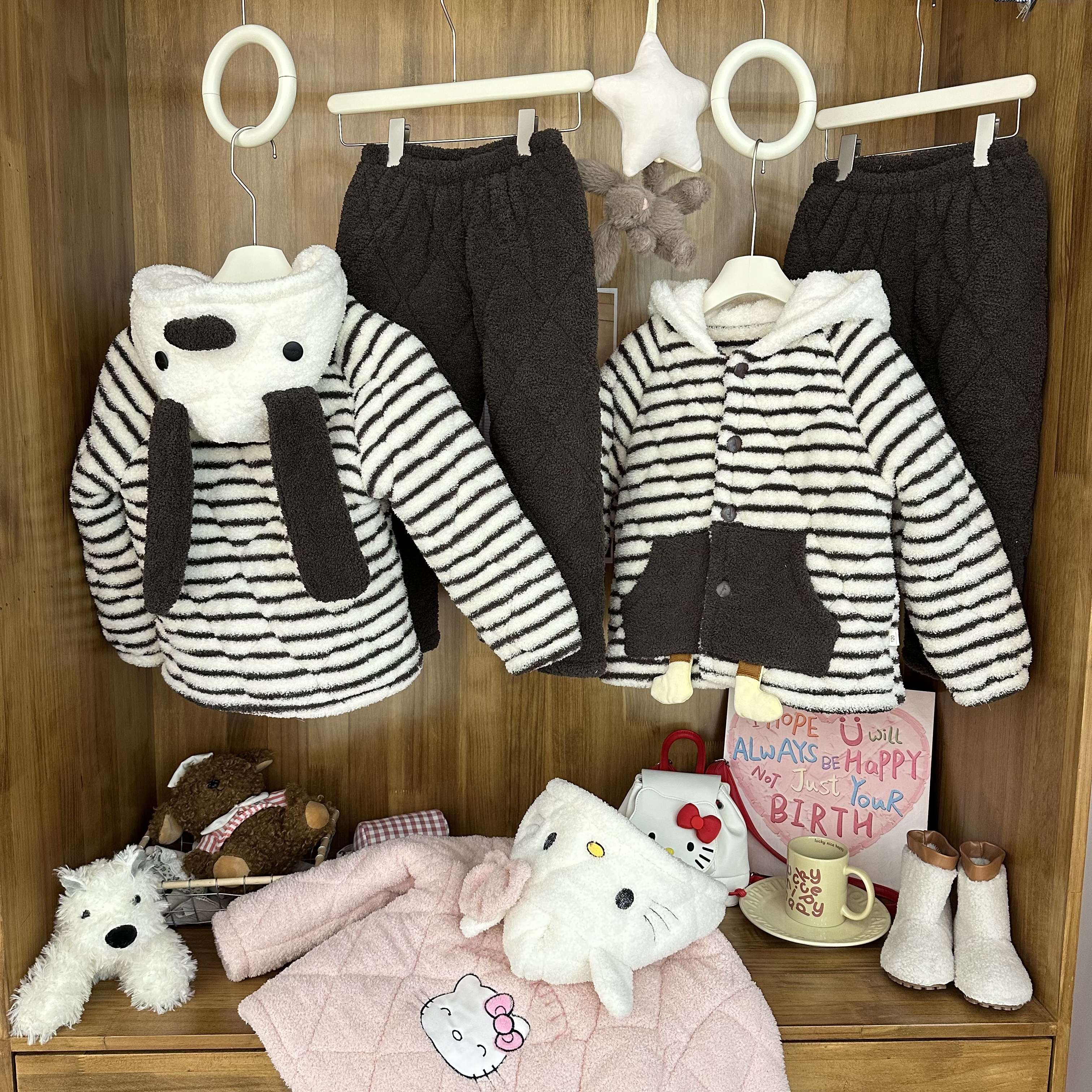 三层加厚半边绒毛绒保暖儿童家居服套装25822