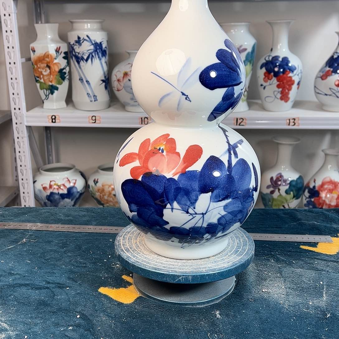 摆件景德镇陶瓷葫青听