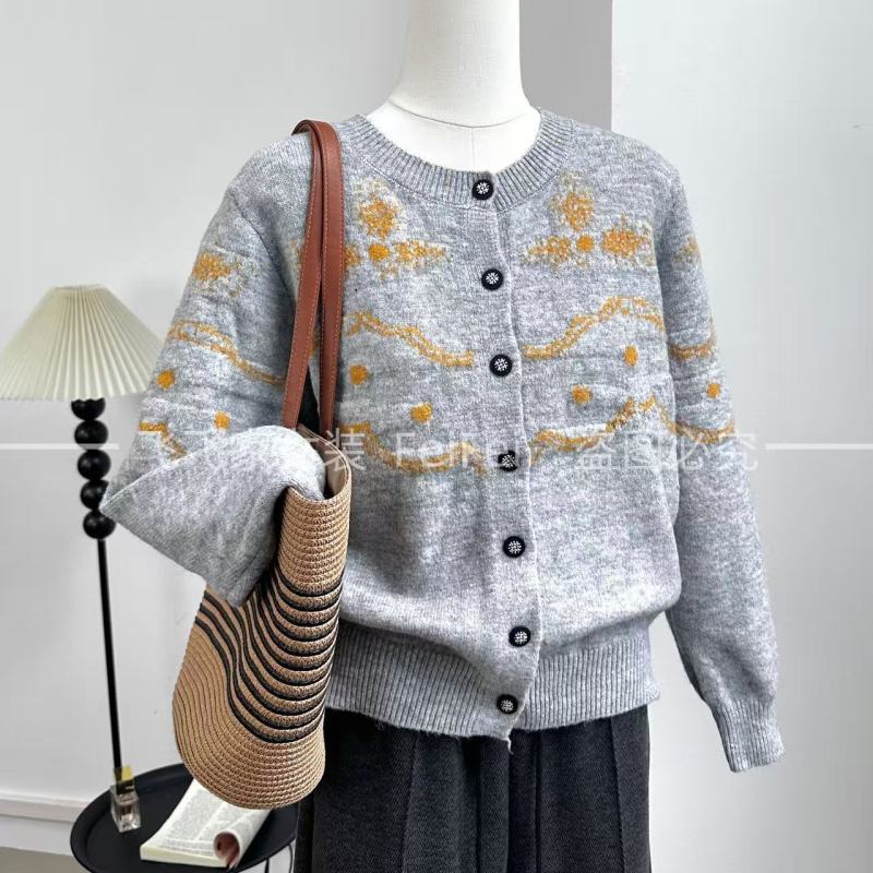 飞飞家~费尔岛提花！！定制雪花扣~港风气质#针织衫T112灰