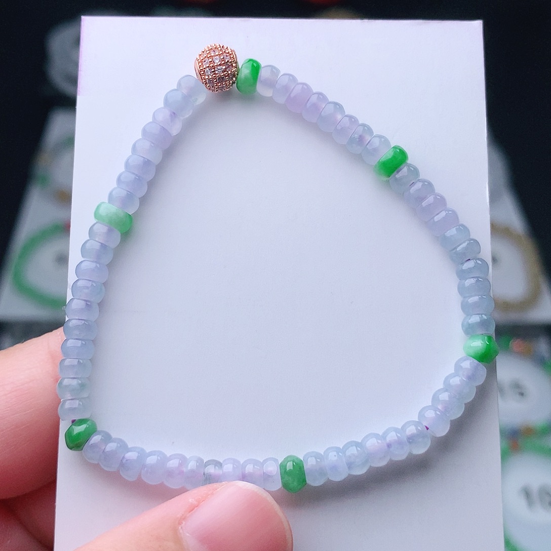 翡翠手串未镶嵌翡翠