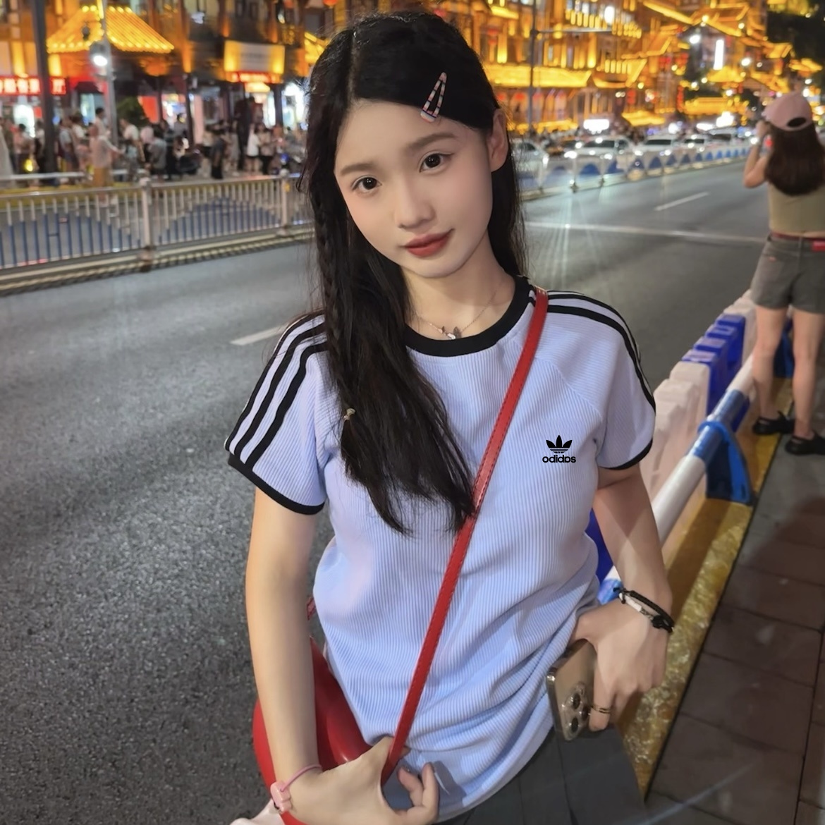 Jennie同款 女款针织短袖修身T恤 IC5463--1