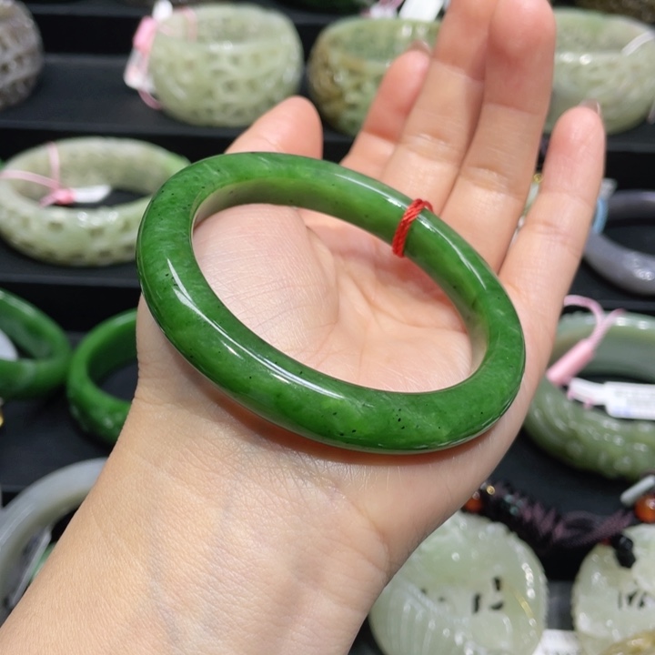 和田玉手镯57圈口 编号48未镶嵌