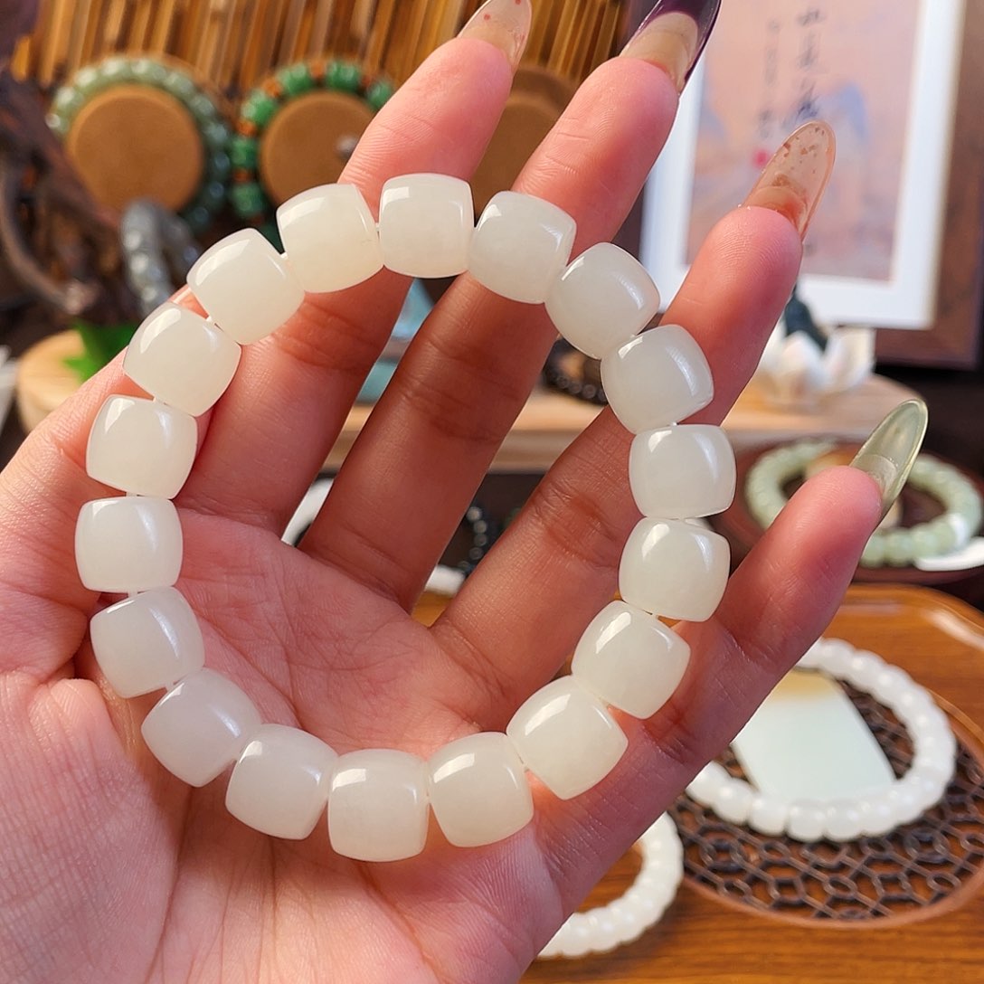 未镶嵌手链和田玉