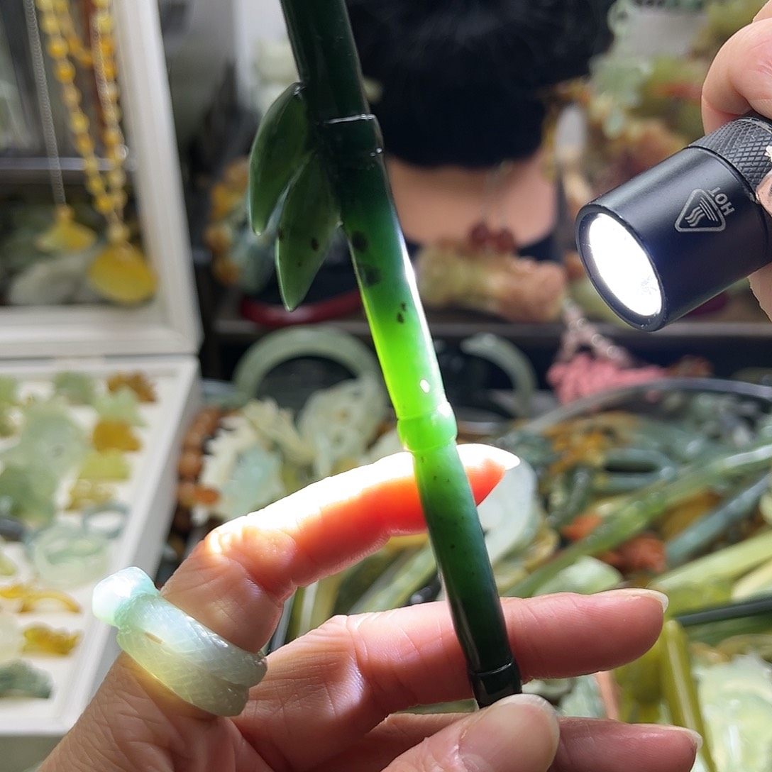 蛇纹石玉发饰合金