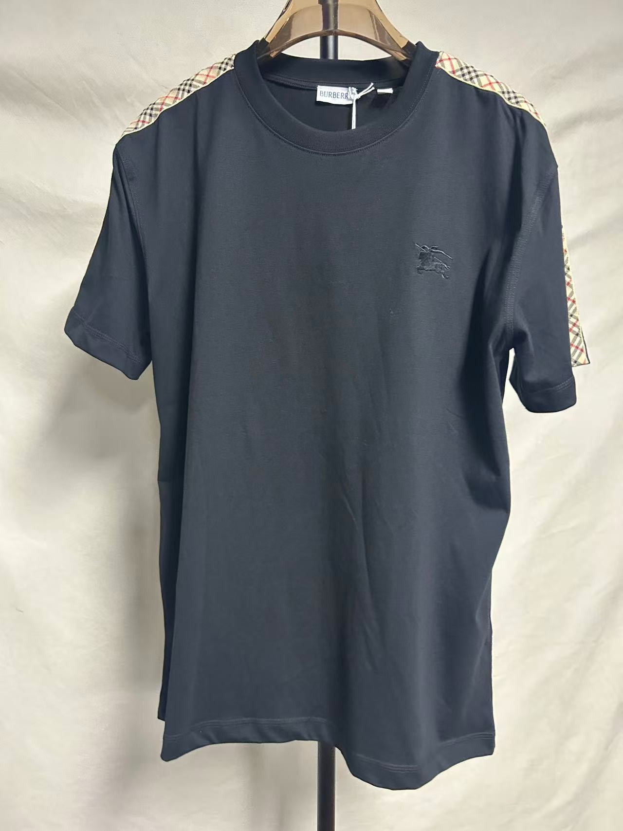 99新 BURBERRY/博柏利 99新/burberry/战马短袖