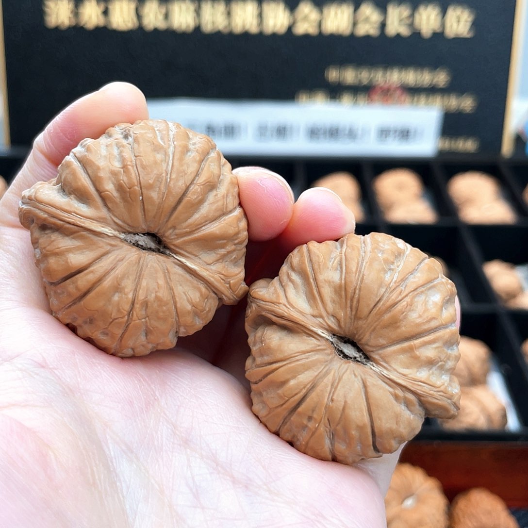 把件文玩核桃江**火44边肚同尺全品假一赔十正肩正圆4419
