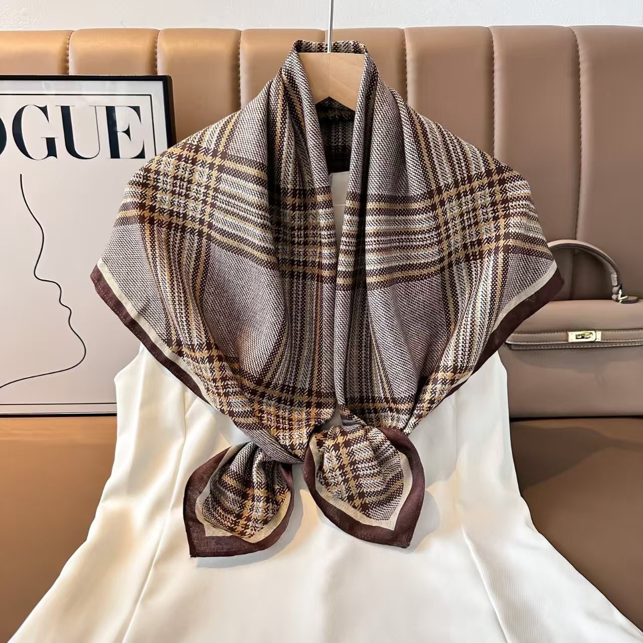 时尚丝毛双面异色85*85百搭舒适丝巾保暖围巾披肩