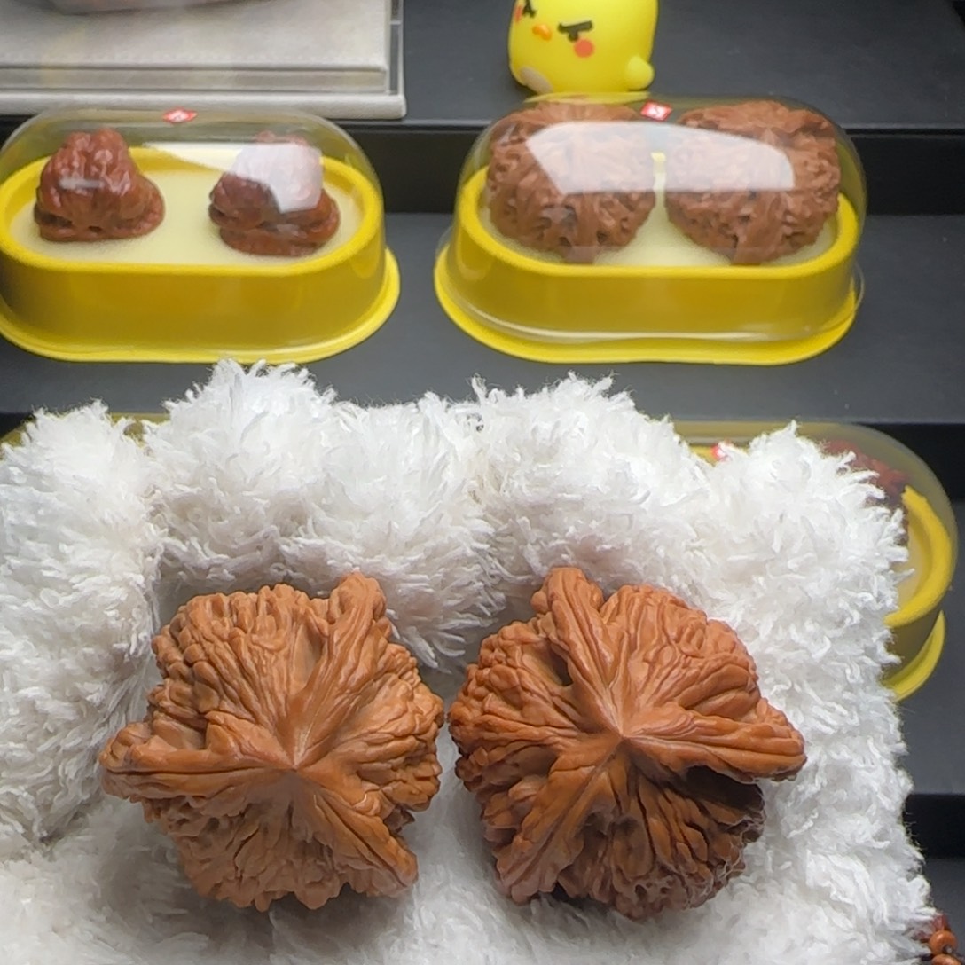 文玩核桃把件虎头奔全品36