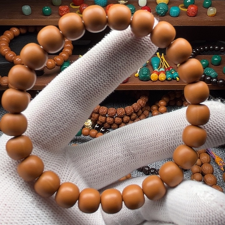 X***L猴头核桃手串黑8文玩