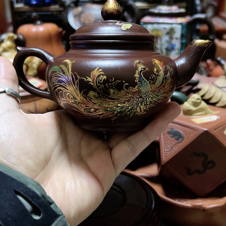 紫砂壶收藏起来了！