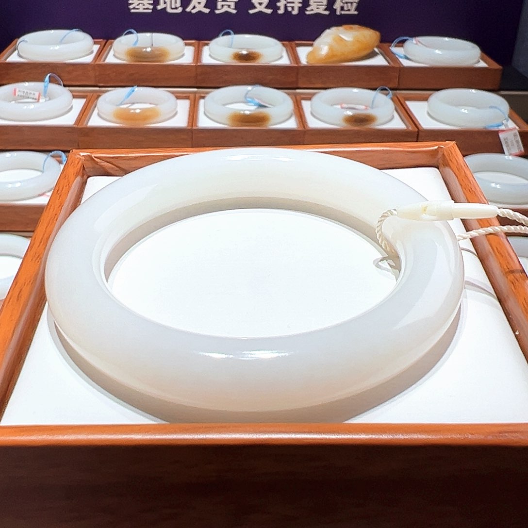 和田玉定金手镯57/58未镶嵌