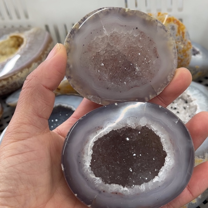 未镶嵌水晶珠宝半成品