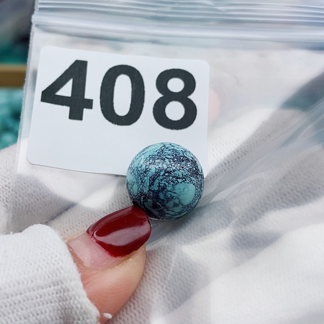 绿松石颈饰未镶嵌