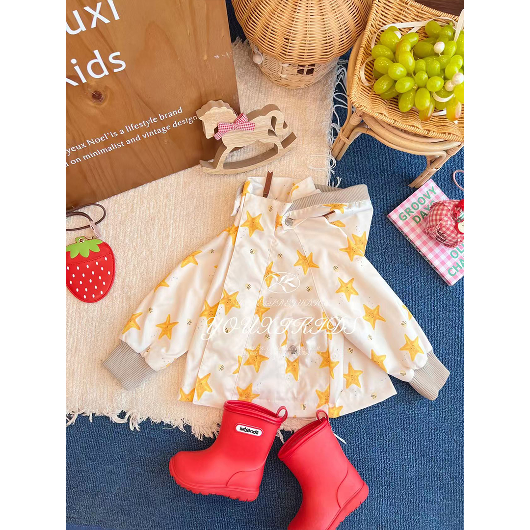 现飞飞家·星星日记新款时尚风衣夹棉休闲卡通印花连帽外套 FF2956