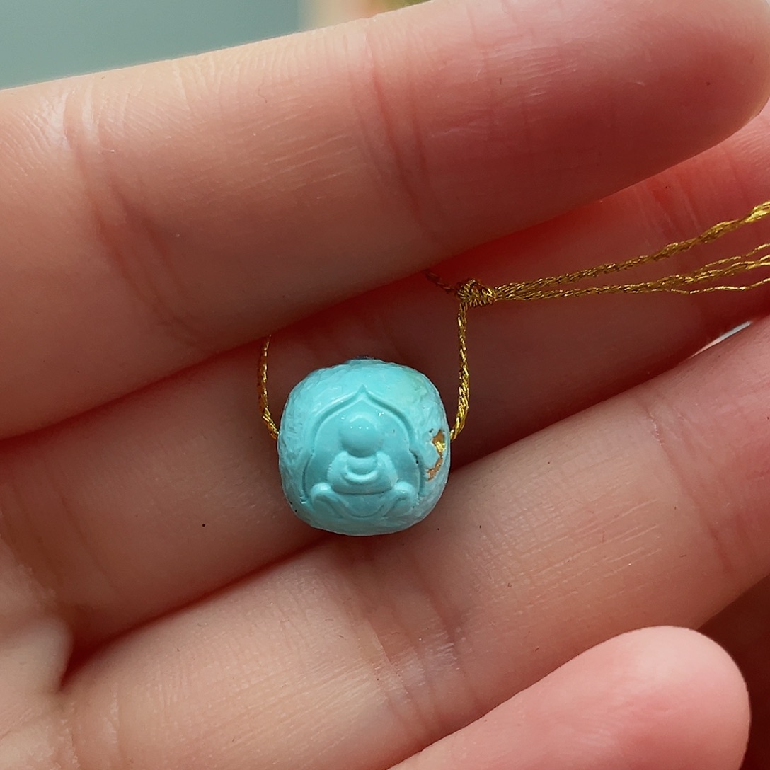 绿松石颈饰未镶嵌