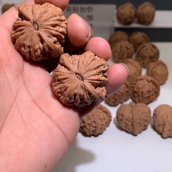 桃核吊坠妙*文玩核桃对歪磨盘