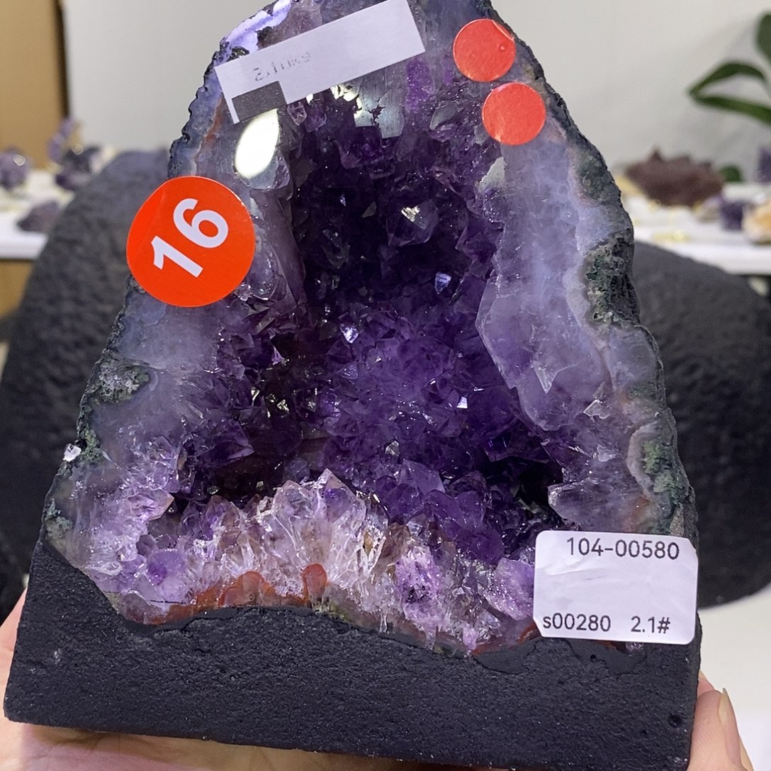 未镶嵌大型摆件（非配饰）水晶