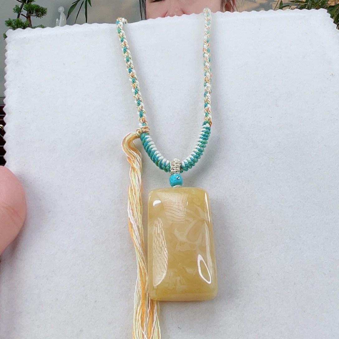 蜜蜡颈饰未镶嵌蜜蜡