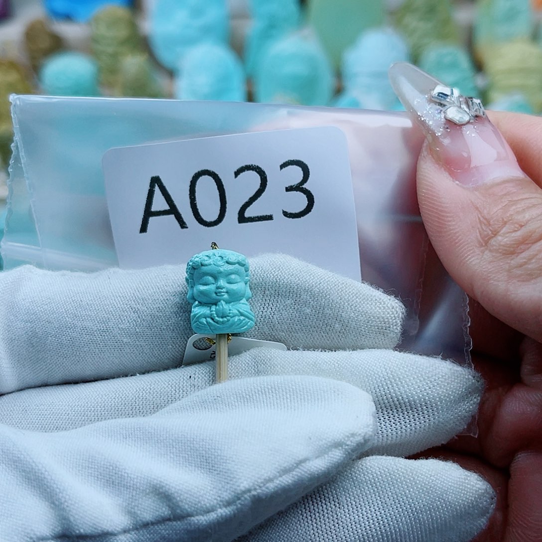 I***G绿松石未镶嵌珠宝奇石