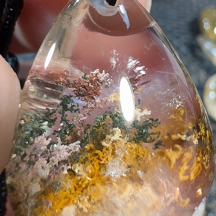 山***创颈饰发晶未镶嵌我