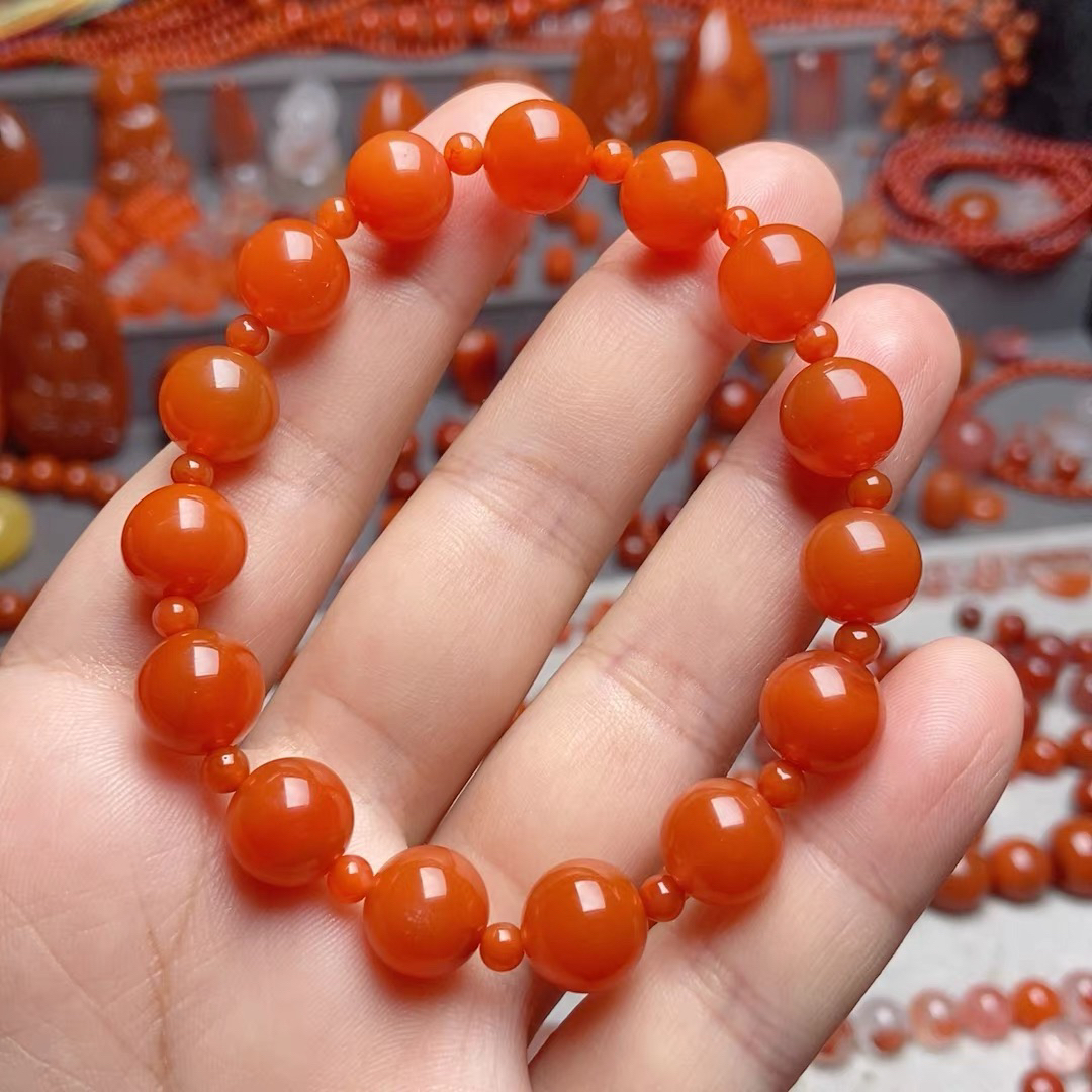 南红玛瑙樱桃红手串10m