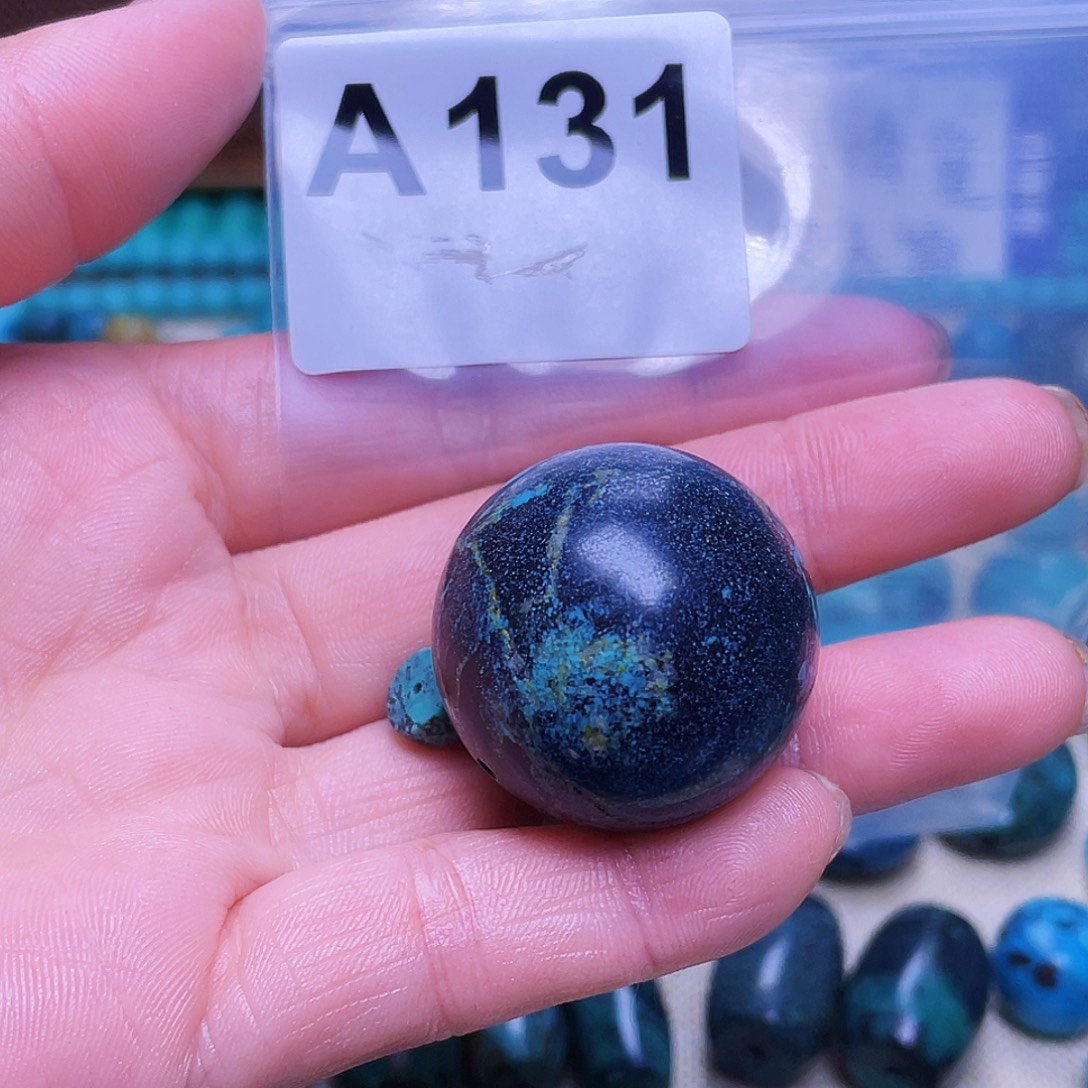 十堰原生特绿石头特色手工配饰