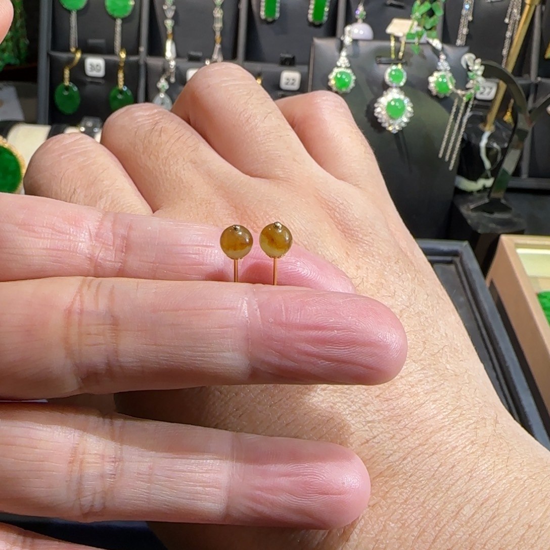 翡翠18K金镶嵌颈饰耳钉