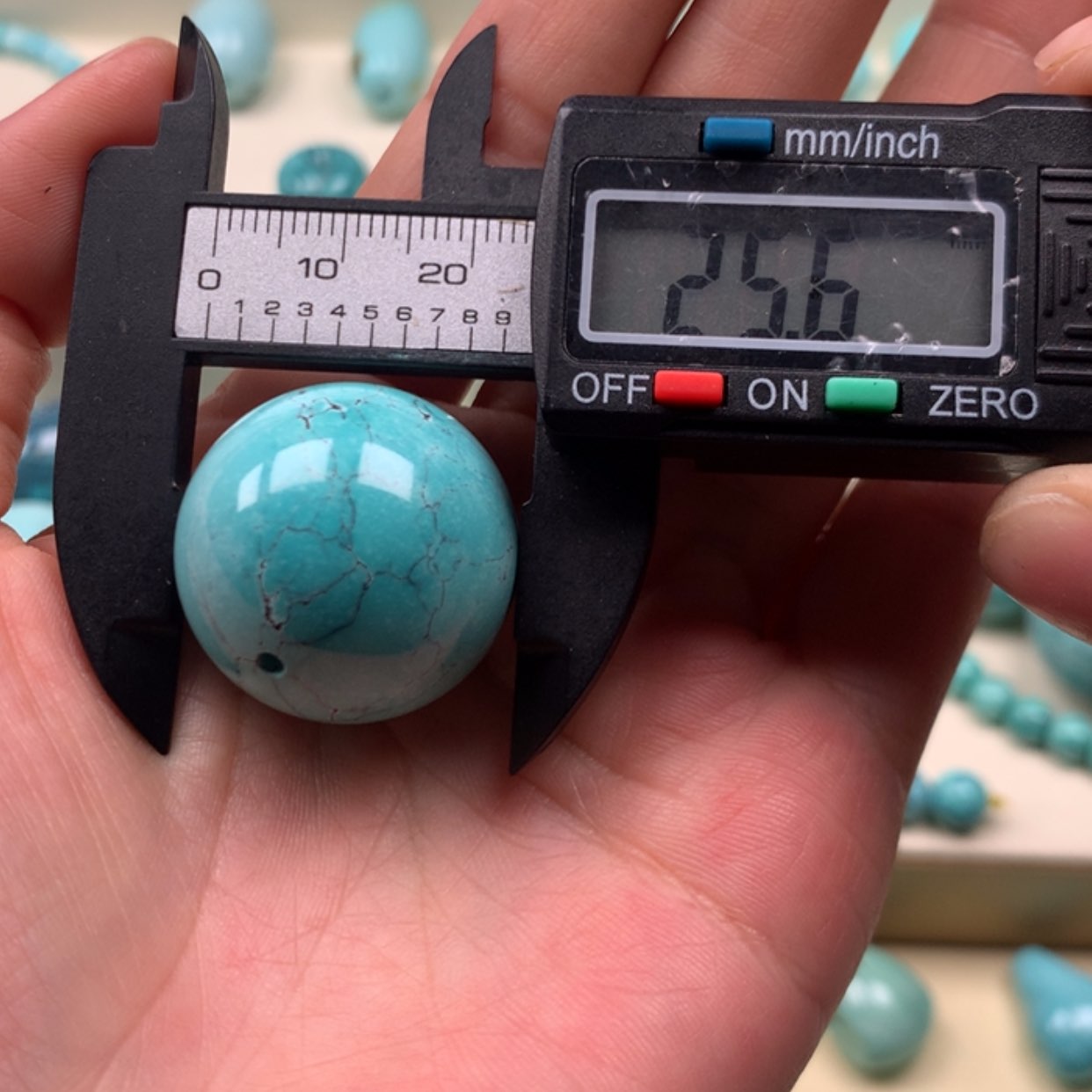 【闪购商品】未镶嵌绿松石珠宝奇石