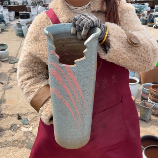 红陶口16高40瑕疵