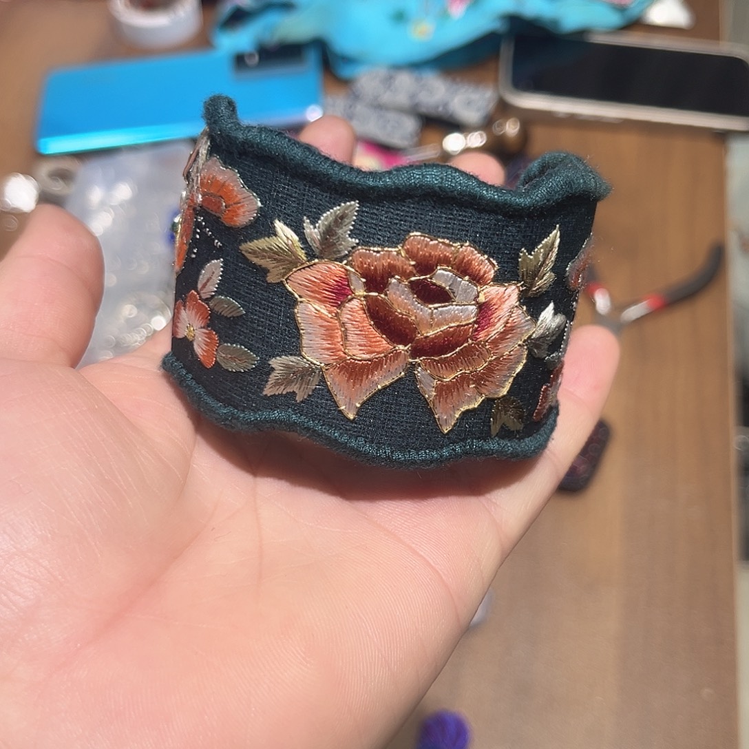 皮质铁合金手镯2211222