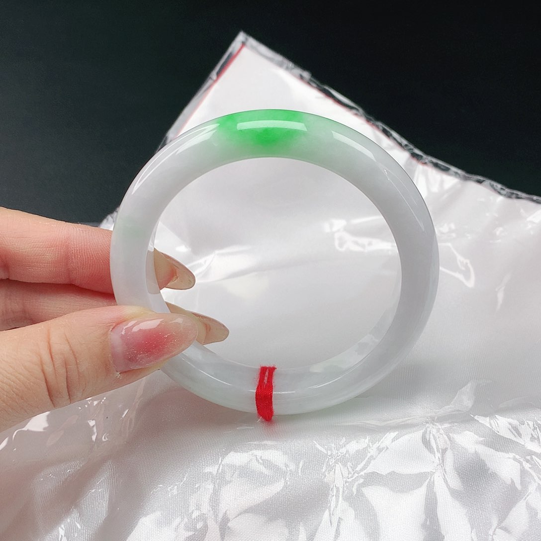 翡翠手镯未镶嵌翡翠164